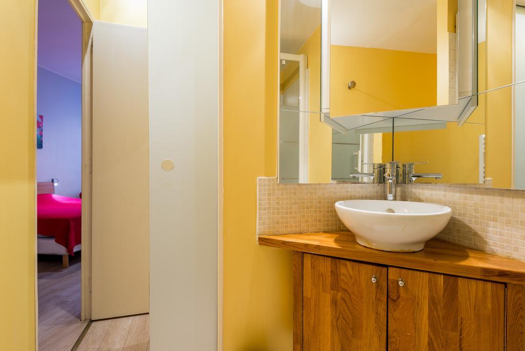 Les Studios De La Place  Lyon Habitación foto
