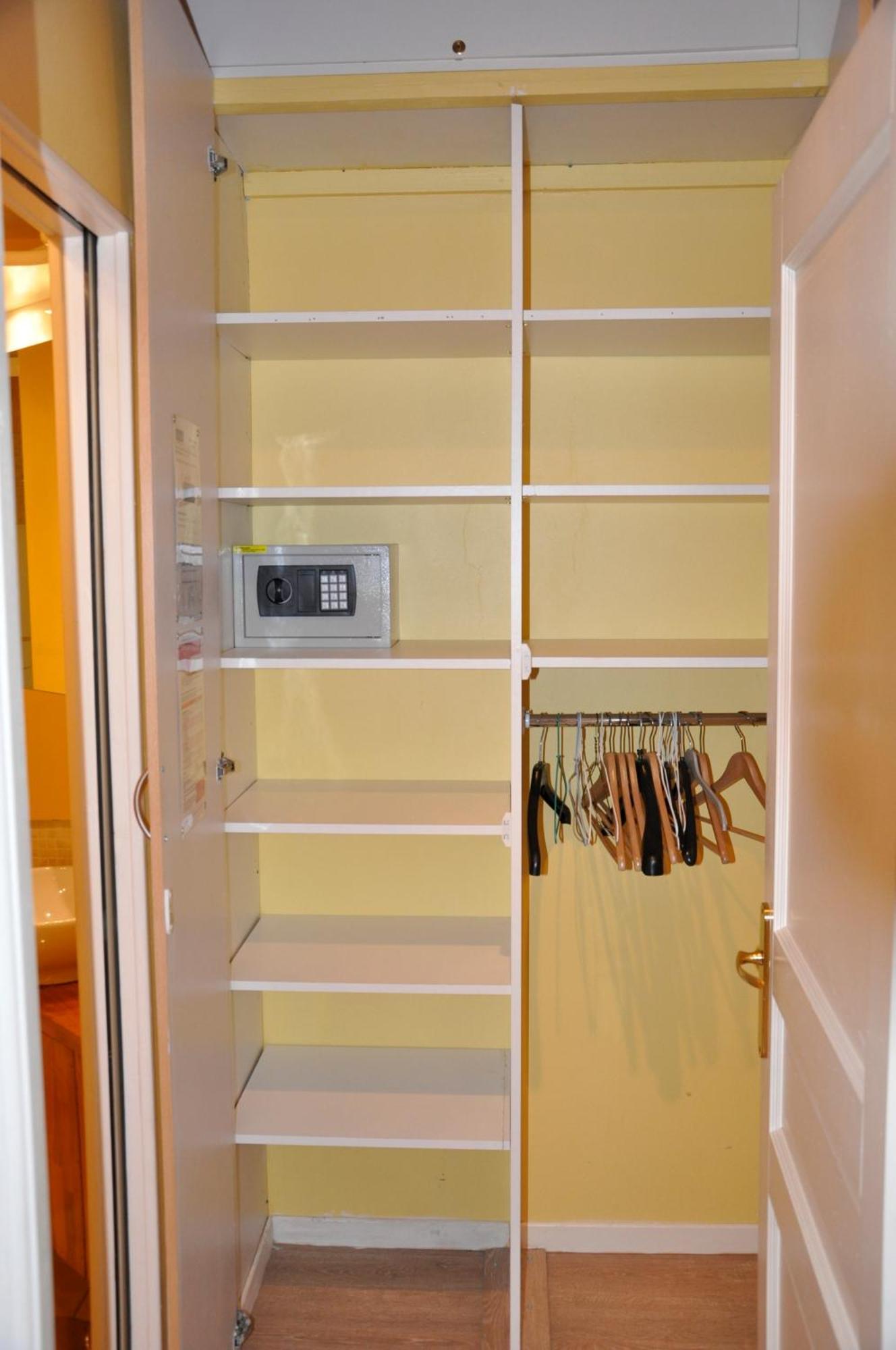 Les Studios De La Place  Lyon Habitación foto
